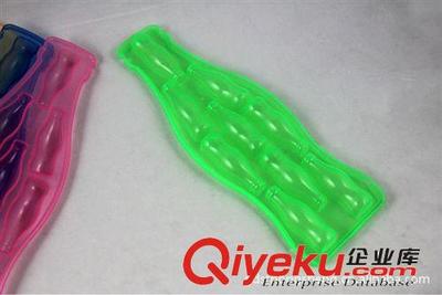 廠家直銷PP透明汽水瓶冰格 | 鴻盛塑料制品，品質(zhì)生活的實(shí)用之選